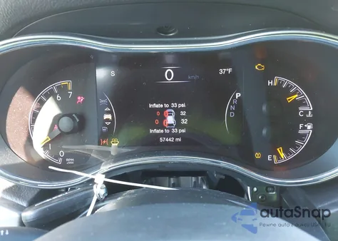 2019 Jeep Grand Cherokee Laredo E 4X2 from USA, damaged, VIN 1C4RJEAGXKC543886